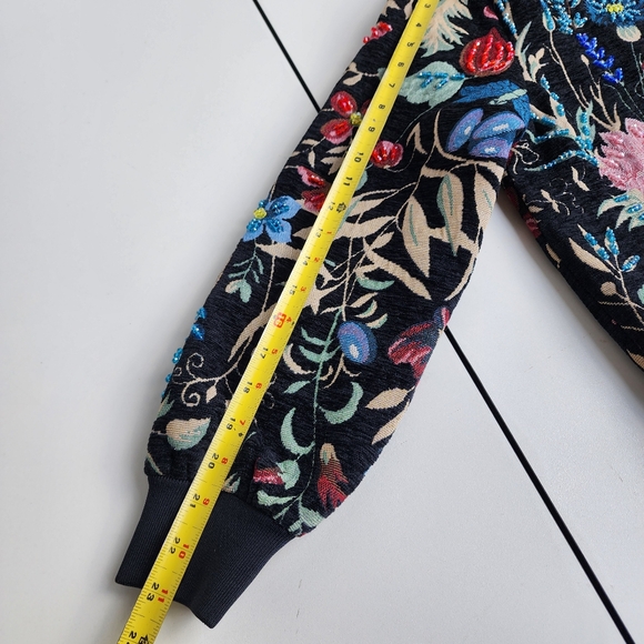 NWT $230 A.Z.I. New York Black Floral Tapestry Jacket Beaded Full Zip Linens M - Picture 10 of 16